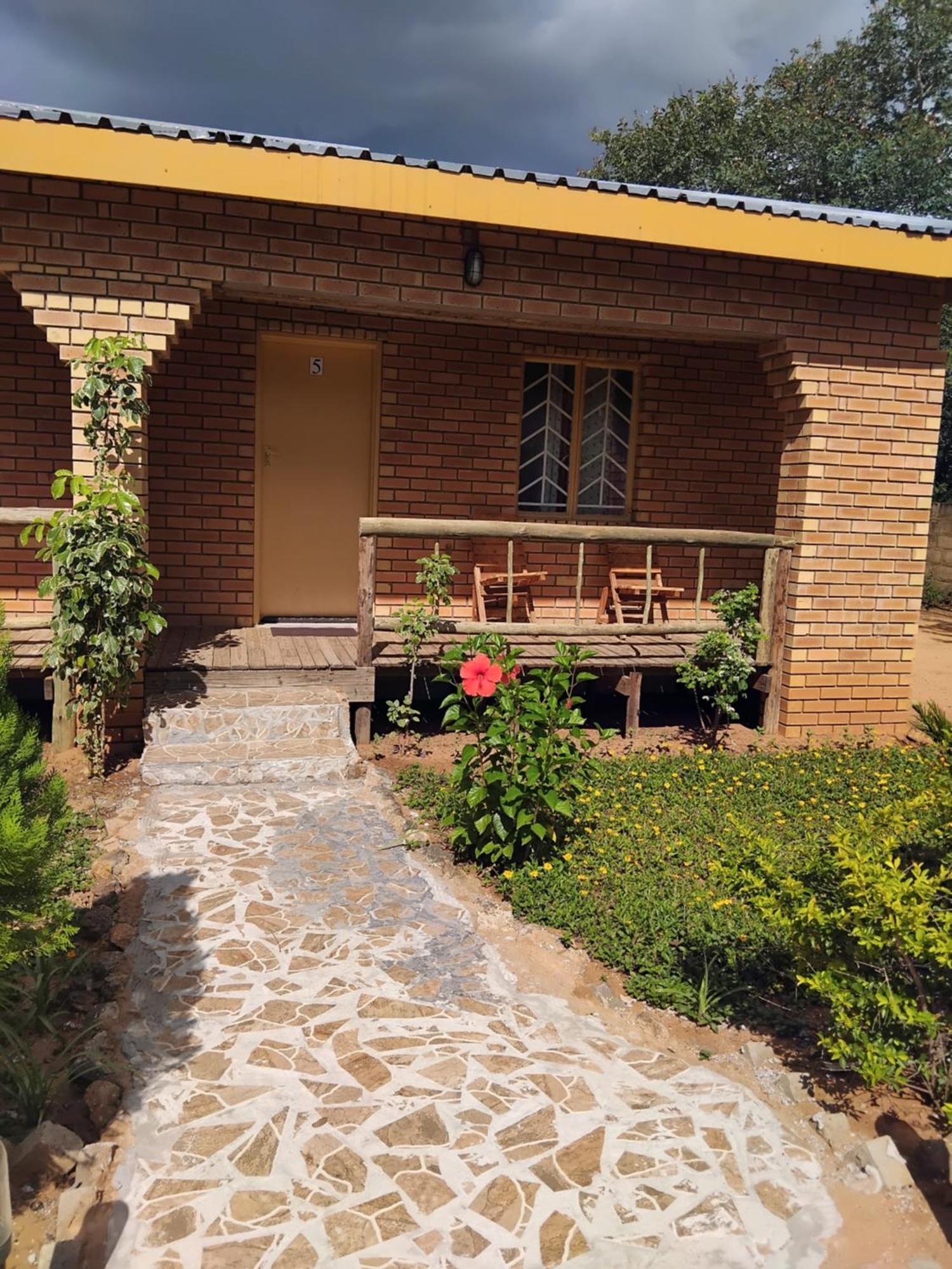 Sunshinevibe Guest House Kasane Exteriér fotografie